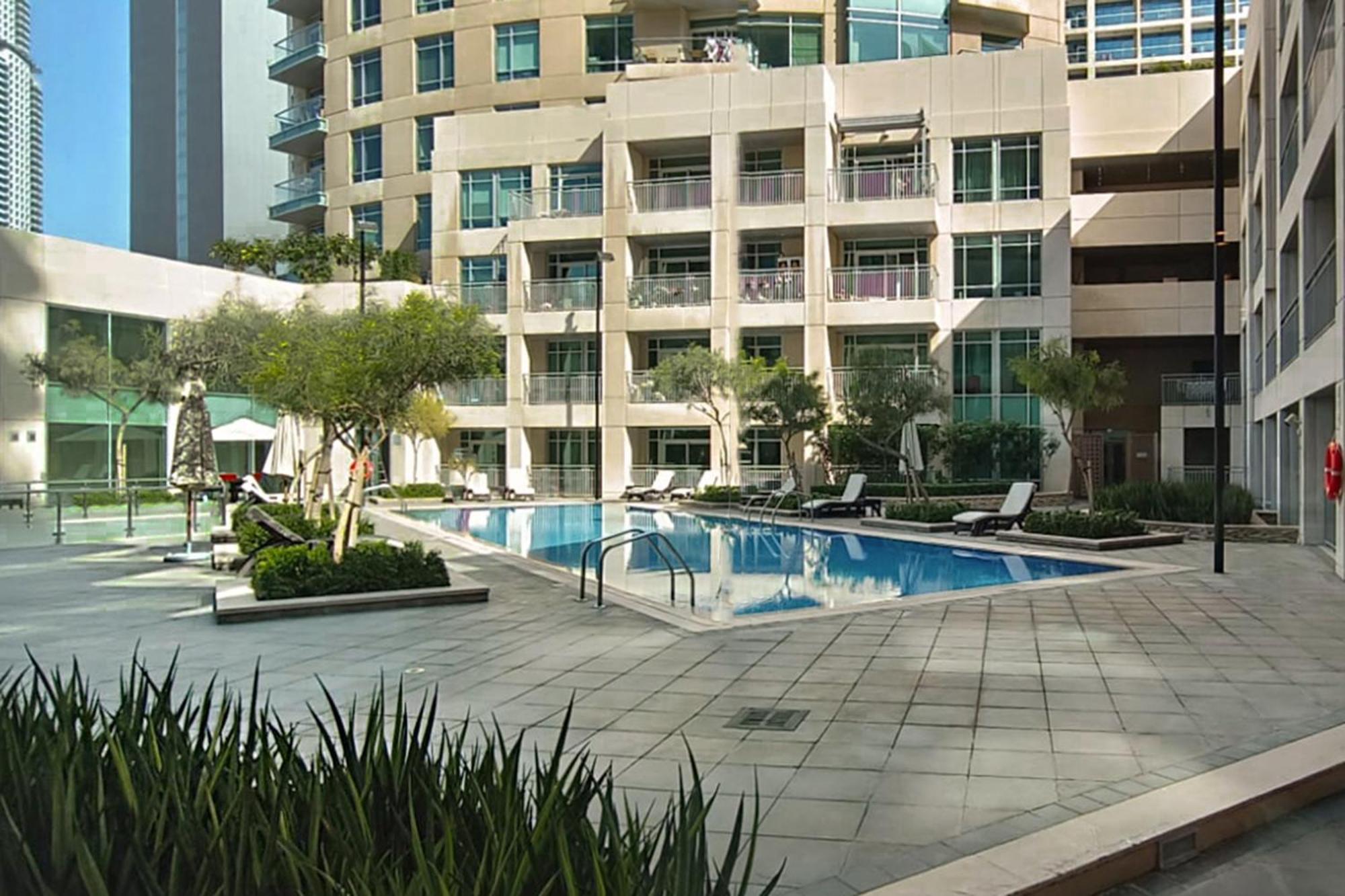 Chic 2Br Apartment, Prime Location Near Dubai Mall - Allsopp&Allsopp Luaran gambar
