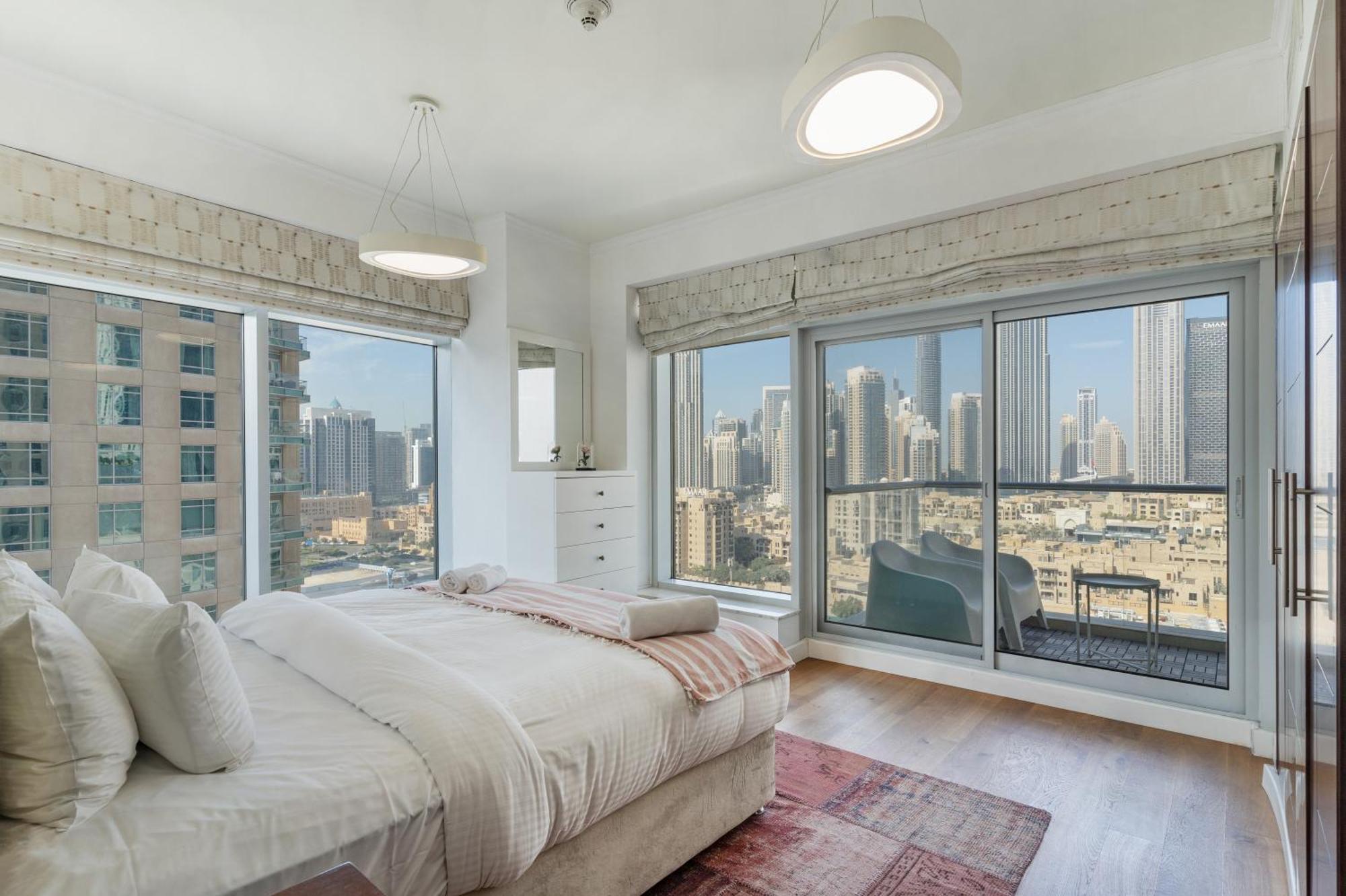 Chic 2Br Apartment, Prime Location Near Dubai Mall - Allsopp&Allsopp Luaran gambar